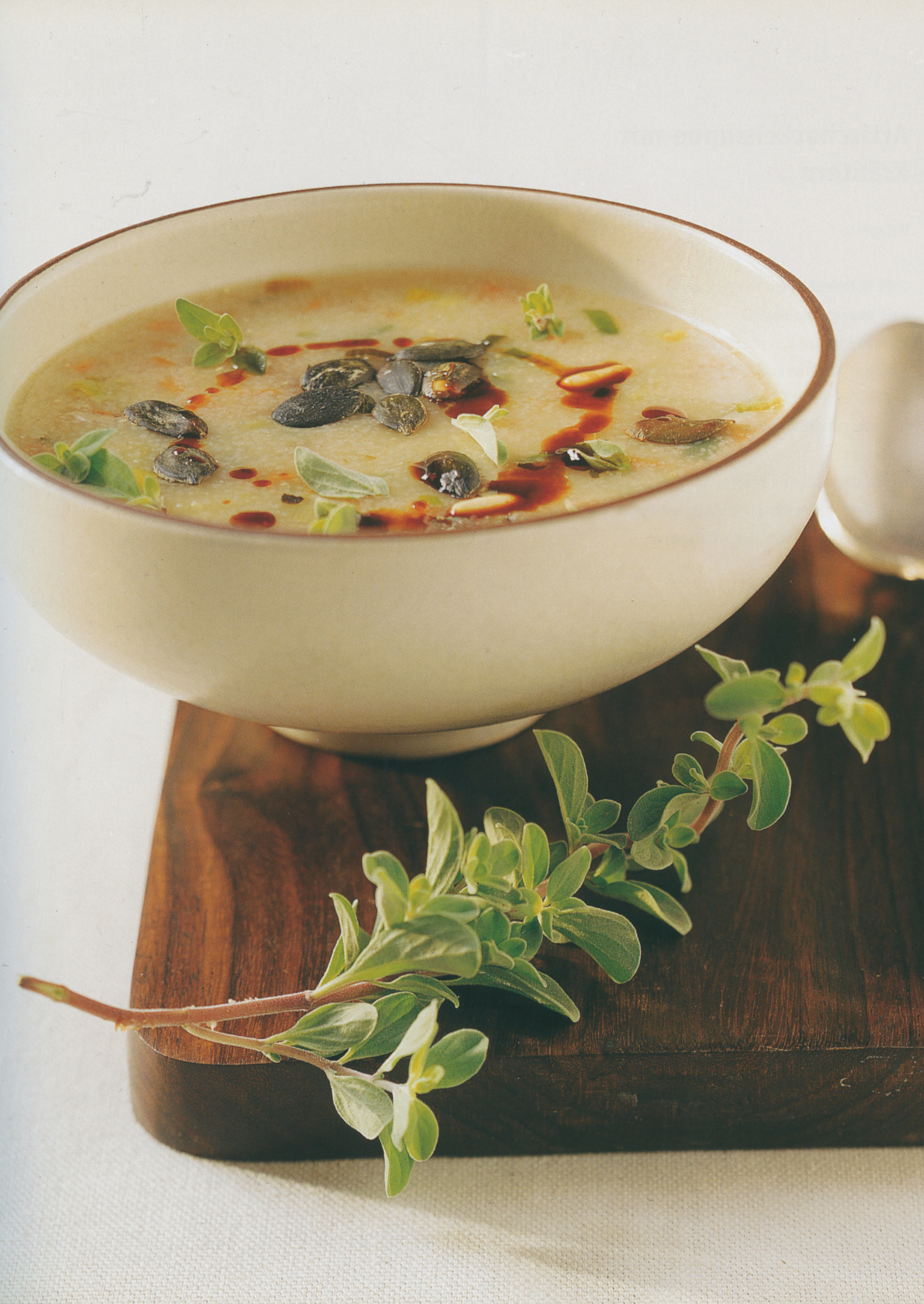 Dinkelgriessuppe mit Gemüse